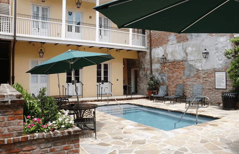 French-Quarter-Hotels-with-Pools-French-Market-Inn