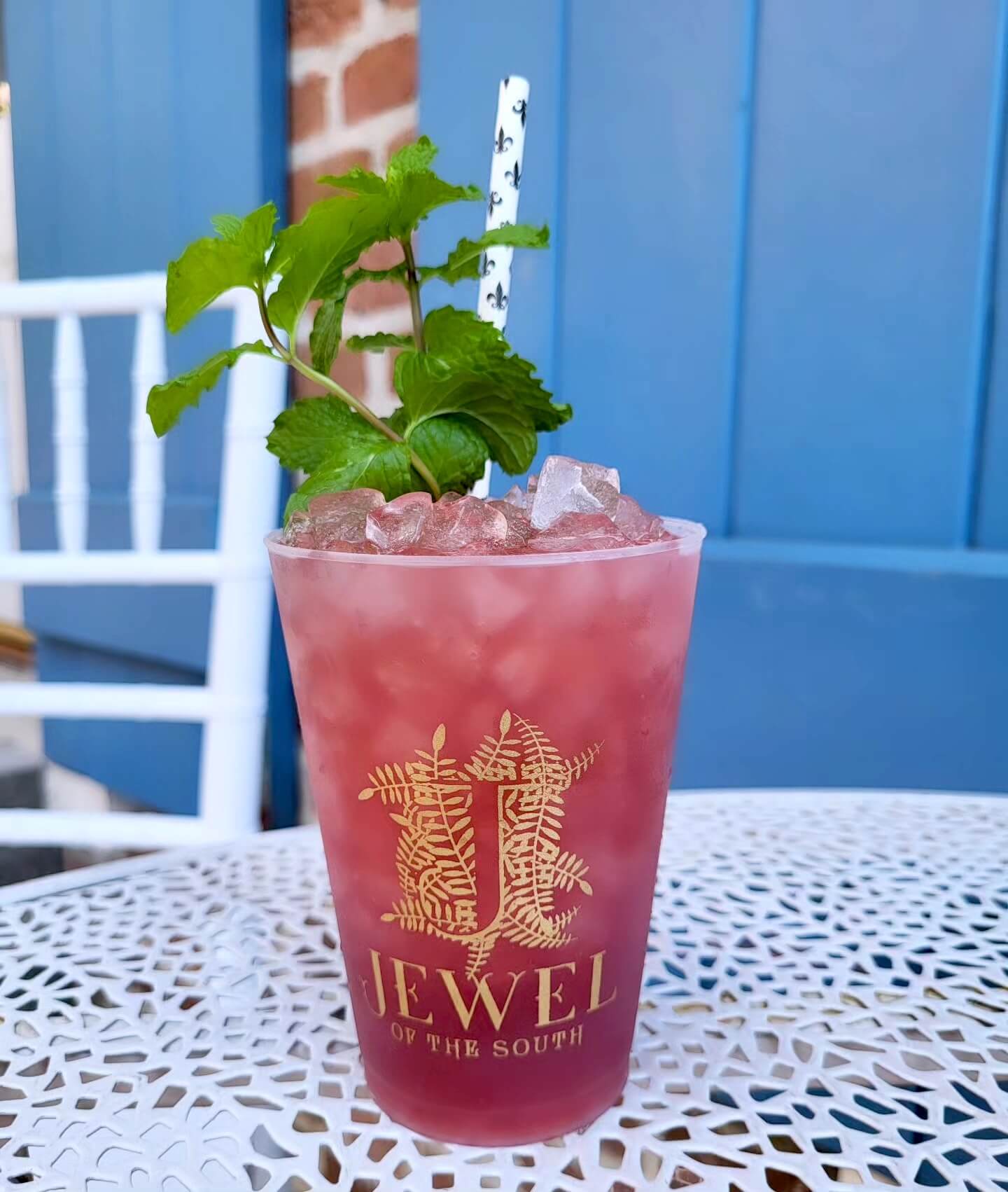 Best Places for Cocktails Outdoors in the French Quarter